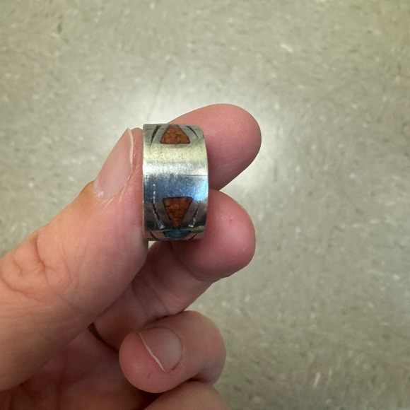 Native American size 7.5 sterling silver ring - preowned - Picture 3 of 7
